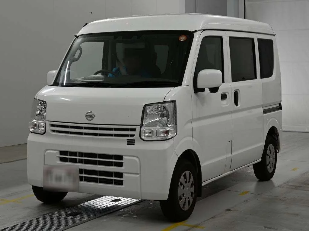 Nissan NV100 Clipper DR17V 2022